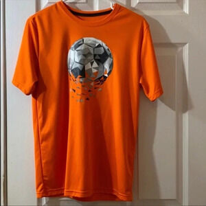 Athletics Performance Active Tee Size Boys XXL